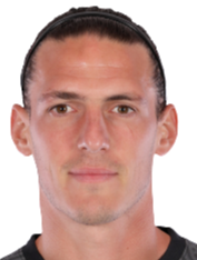 https://img.ythrgm.com/img/football/player/241e4b3bfb07caa6ca2a891ce0b8d1ce.png