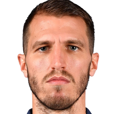 https://img.ythrgm.com/img/football/player/d184739dba8a2259cf07cd4475e3d409.png